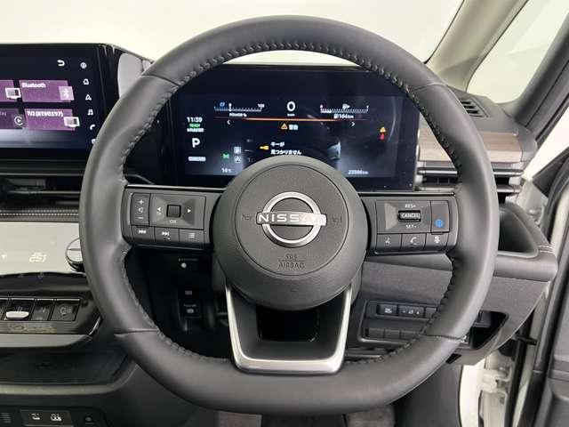 セレナ 1.4 e-POWER ハイウェイスターV 後席モニター ワイヤレス充電 ETC(12枚目)