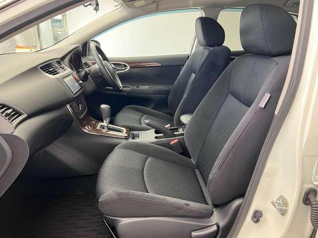 ルームクリーニング済みで内装もきれいですよ。