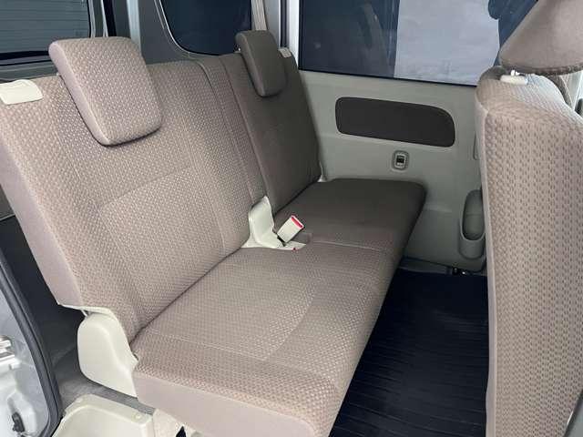車内はルームクリーニングを実施済みです！綺麗な状態ですので、お気軽にご来店くださいね！