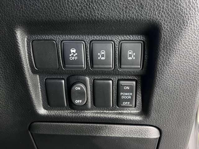 エルグランド 2.5 250ハイウェイスターS アーバンクロム 後席モニター ドラレコ ETC 全周囲カメラ(14枚目)