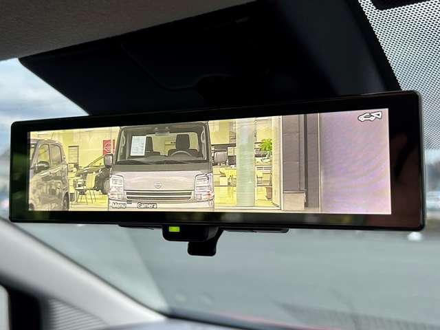 オーラ １．２　Ｇ　ＦＯＵＲ　４ＷＤ　ワンオーナー車　エマブレ　ＬＤＷ　記録簿　盗難防止システム　オートエアコン　スマートキー　バックカメラ　アルミホイール　４ＷＤ　ＥＴＣ車載器　ナビＴＶ　メモリーナビ　ドライブレコーダー　寒冷地仕様（8枚目）