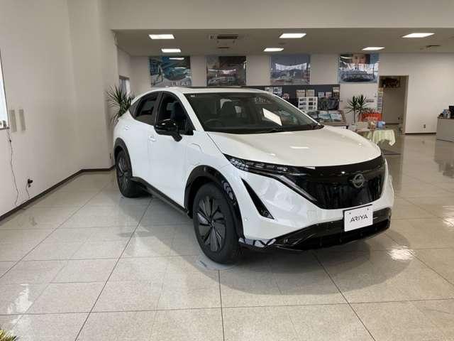 �������������A���Y�̌���B���݊�����w�A���A�x�����قǂ̐Î�Ɖ����B�P�O�O���d�C�����ԂŁA�X�g���X�t���[�ȃh���C�u�ցB