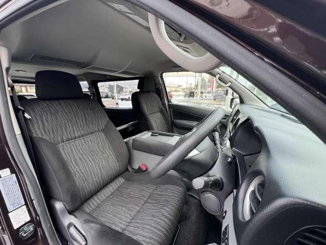 NV350キャラバンバン 2.5 プレミアムGX ロングボディ ディーゼルターボ 4WD アラモニ ドラレコ LEDヘッドFフォグ アラウンドビュモニター Bモニター キーフリー 切替式4WD サイドカメラ ワンセグ ABS 運転席エアバッグ 記録簿 インテリキー エアコン パワステ ドラレコ メモリーナビ ETC ナビTV PW(23枚目)