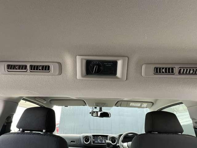 NV350キャラバンバン 2.5 プレミアムGX ロングボディ ディーゼルターボ 4WD アラモニ ドラレコ LEDヘッドFフォグ アラウンドビュモニター Bモニター キーフリー 切替式4WD サイドカメラ ワンセグ ABS 運転席エアバッグ 記録簿 インテリキー エアコン パワステ ドラレコ メモリーナビ ETC ナビTV PW(32枚目)