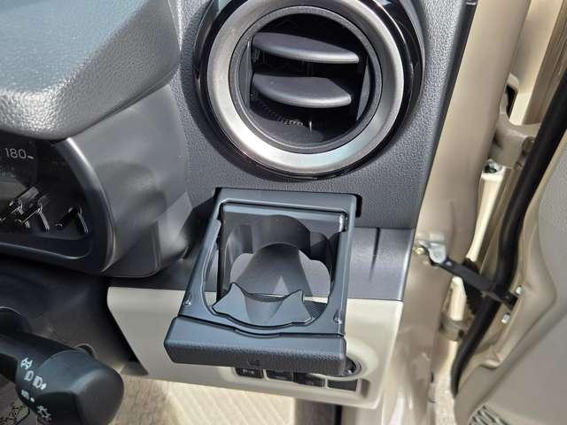 パッソ 1.0 X 4WD キーレスエントリーシステム 衝突回避システム 4WD アイドリングストップ スマートキー ABS(11枚目)