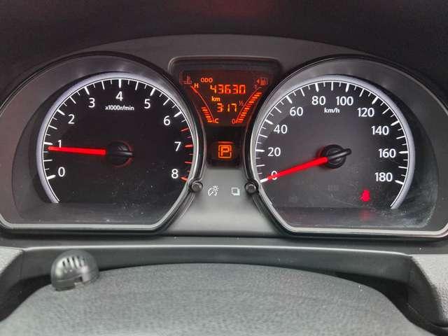 ノート １．２　メダリスト　Ｘ　ＦＯＵＲ　４ＷＤ　切替４ＷＤ　エアバッグ　ＡＢＳ　盗難防止システム　パワーウインドウ　オートエアコン　インテリキ－　レーンキープ　衝突被害軽減（4枚目）