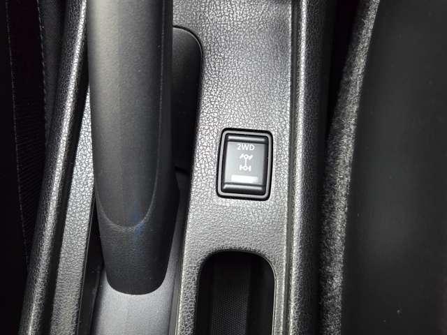 ノート １．２　メダリスト　Ｘ　ＦＯＵＲ　４ＷＤ　切替４ＷＤ　エアバッグ　ＡＢＳ　盗難防止システム　パワーウインドウ　オートエアコン　インテリキ－　レーンキープ　衝突被害軽減（9枚目）