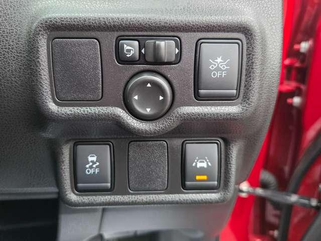 ノート １．２　メダリスト　Ｘ　ＦＯＵＲ　４ＷＤ　切替４ＷＤ　エアバッグ　ＡＢＳ　盗難防止システム　パワーウインドウ　オートエアコン　インテリキ－　レーンキープ　衝突被害軽減（10枚目）