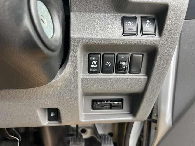 NV350キャラバンバン 2.5 DX ロングボディ ディーゼルターボ 4WD バックカメラ ETC レンタカーアップ Bカメ オートエアコン 点検記録簿付 盗難防止システム キーフリーシステム パワーステ エアバッグ パートタイム4WD ABS ETC パワーウィンド 衝突軽減システム(15枚目)