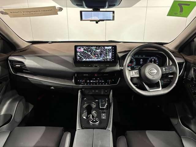 エクストレイル １．５　Ｇ　ｅ－４ＯＲＣＥ　４ＷＤ　当社試乗車　プロパイロット　１２．３メーカー（3枚目）