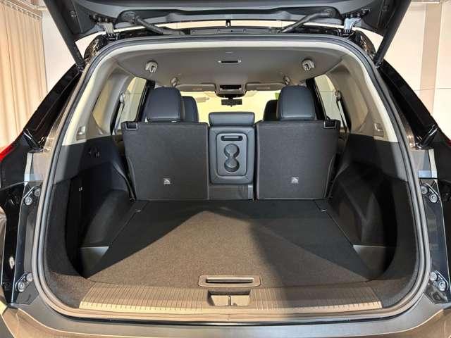 エクストレイル １．５　Ｇ　ｅ－４ＯＲＣＥ　４ＷＤ　当社試乗車　プロパイロット　１２．３メーカー（10枚目）