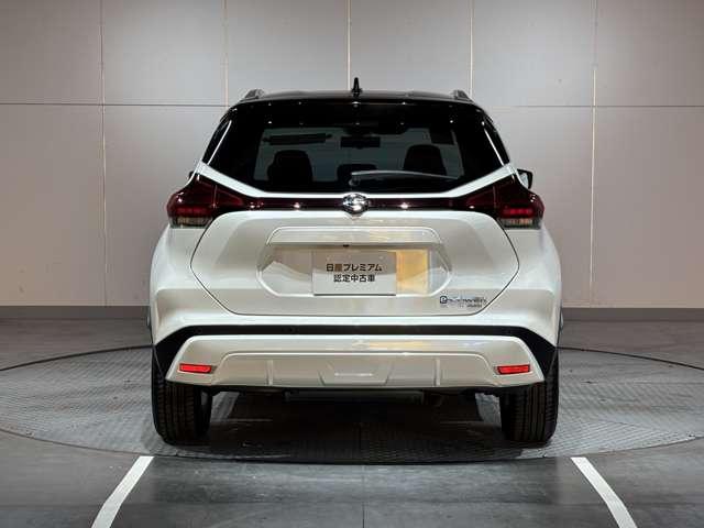 キックス Ｘ　ＦＯＵＲ　スタイルエディション　☆当社試乗車☆９インチ純正メモリーナビ☆アラウンドビューモニター☆プロパイロット☆ＬＥＤライト☆ＥＴＣ２．０☆純正前方＆室内３６０度ドラレコ☆スマートルームミラー☆ソナー☆（7枚目）