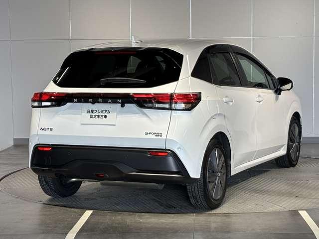 ノート 1.2 X FOUR 4WD ワンオーナー 9インチ純正ナビ アラウン(2枚目)
