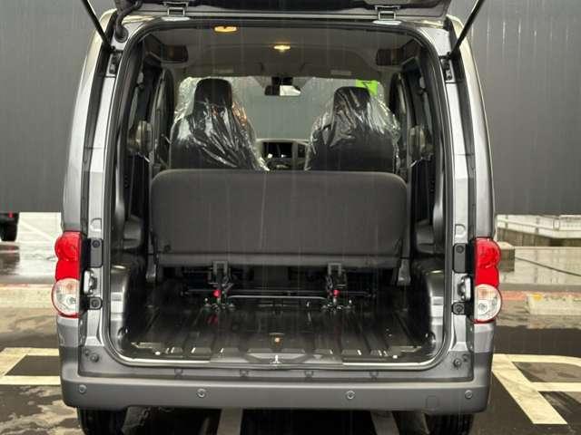 ＮＶ２００バネットバン １．６　ＤＸ　登録済未使用車　オーディオレス車（11枚目）