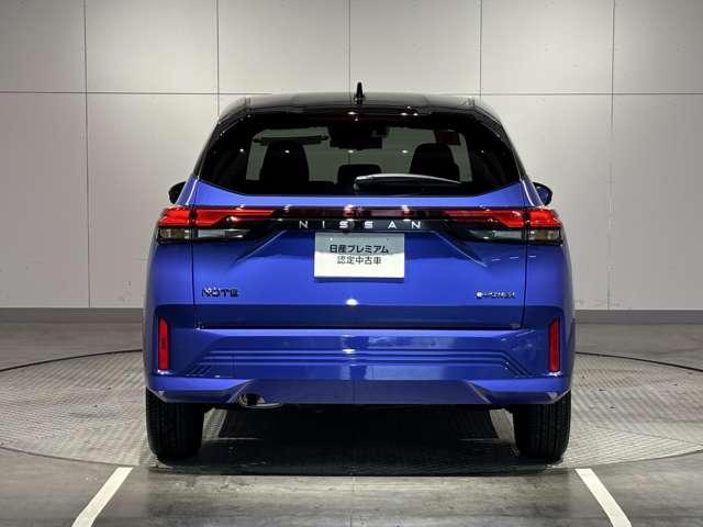 ノート １．２　Ｘ　当社試乗車　９インチ純正ナビ（7枚目）