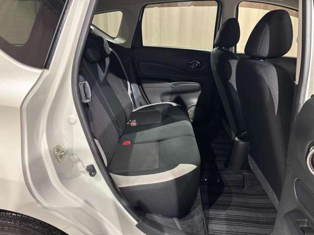 ノート 1.2 X ワンオーナー 純正ディスプレイオーディオ(11枚目)