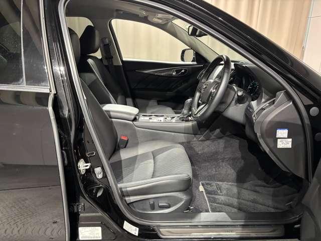 スカイライン 3.5 ハイブリッド GT 4WD メーカーナビ プロパイロット2.0(8枚目)