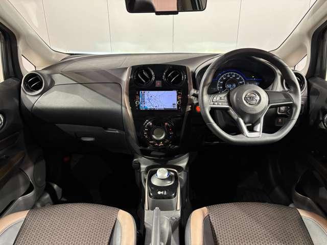 ノート 1.2 e-POWER メダリスト ワンオーナー 純正メモリーナビ(3枚目)