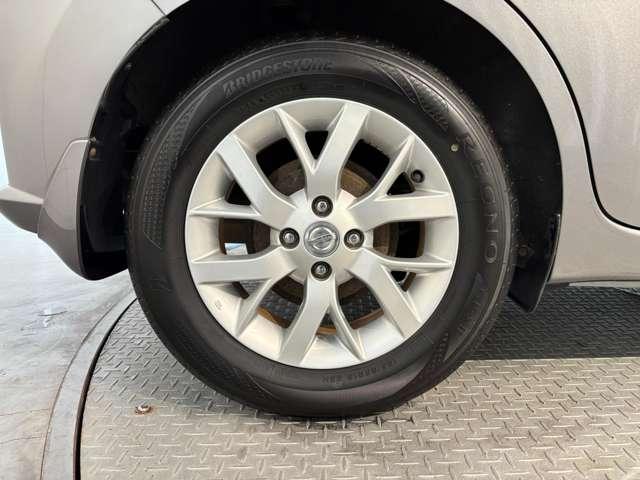 ノート 1.2 e-POWER メダリスト ワンオーナー 純正メモリーナビ(18枚目)