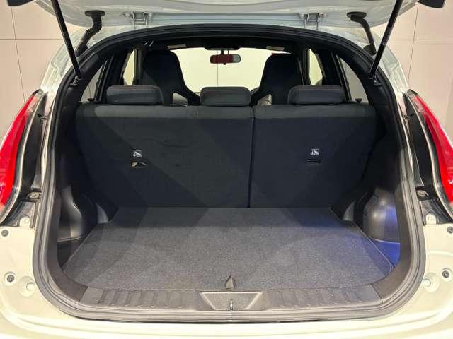 ジューク １．６　ＮＩＳＭＯ　ＲＳ　４ＷＤ　レカロシート　純正メモリーナビ（10枚目）