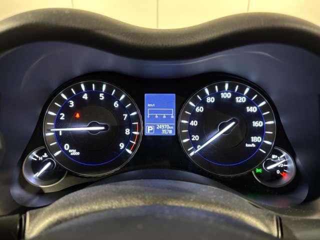 フーガ 3.7 370GT FOUR 4WD メーカーナビ(4枚目)