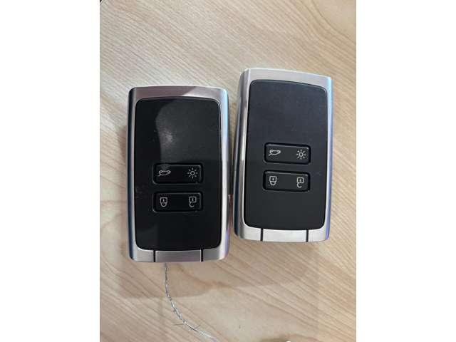 ルーテシア E-テックフルハイブリッド ☆ワンオーナー☆純正ディスプレイオーディオ☆バックビューモニター☆アダプティブクルーズコントロール☆LEDライト☆オートライト☆ETC☆衝突軽減ブレーキ☆横滑り防止☆ソナー☆(21枚目)