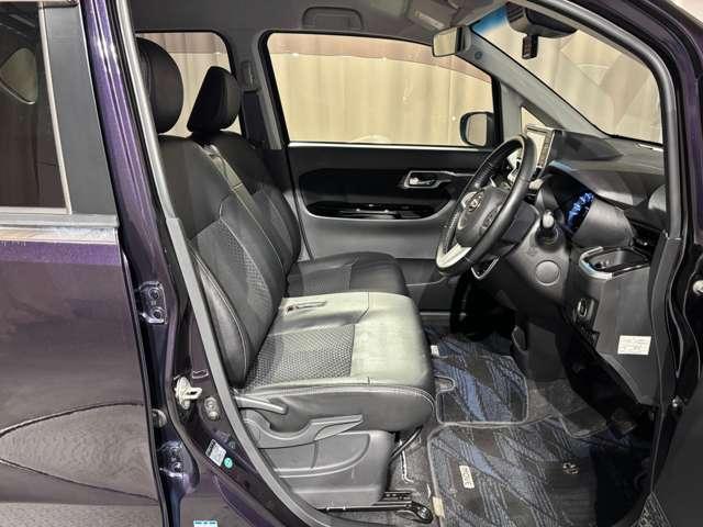 ムーヴ ６６０　カスタム　ＲＳ　ハイパー　ＳＡＩＩＩ　４ＷＤ　ワンオーナー　純正メモリーナビ（8枚目）