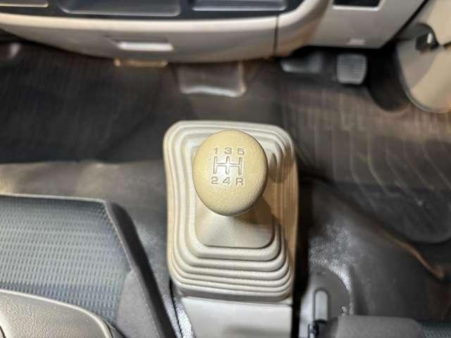 アトラストラック ２．０　スーパーロー　５ＭＴ　純正ラジオ　社外ドラレコ（15枚目）