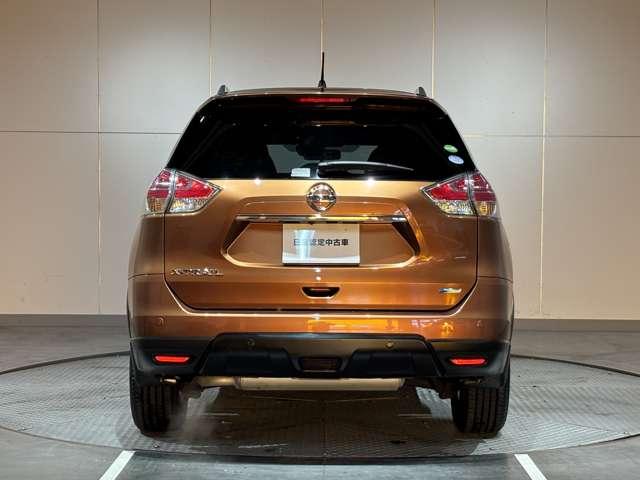 エクストレイル ２．０　２０Ｘｔ　エマージェンシーブレーキパッケージ　２列車　４ＷＤ　ワンオーナー　クルーズコントロール（7枚目）