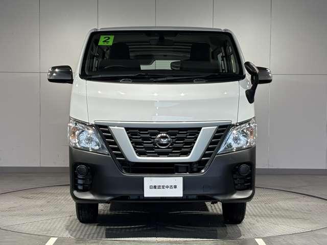 ＮＶ３５０キャラバンバン ２．５　ＤＸ　ロングボディ　ディーゼルターボ　４ＷＤ　純正ラジオ　衝突軽減ブレーキ　ＶＤＣ（6枚目）