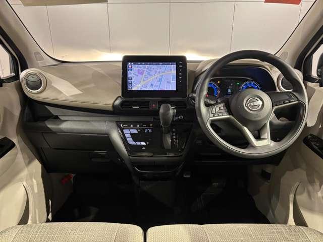 デイズ ６６０　Ｘ　ワンオーナー　９インチ純正メモリーナビ（3枚目）