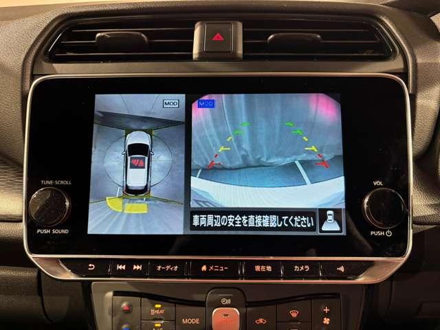 �A���E���h�r���[���j�^�[�͐^�ォ�猩���낵���l�ɎԂ̎��͂�\�����邱�ƂŁA���Ԏ��̈��S���Ɨ��֐������߂܂��B