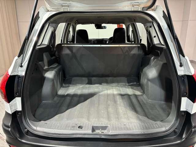 ＮＶ１５０ＡＤ １．６　ＶＥ　４ＷＤ　純正メモリーナビ　バックビューモニター（10枚目）