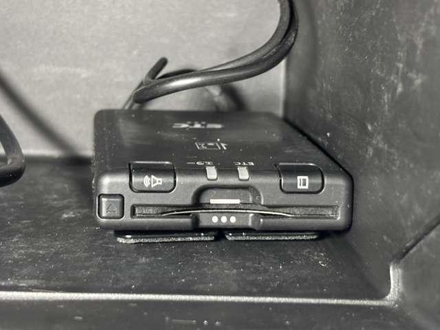 ＮＶ１５０ＡＤ １．６　ＶＥ　４ＷＤ　純正メモリーナビ　バックビューモニター（14枚目）