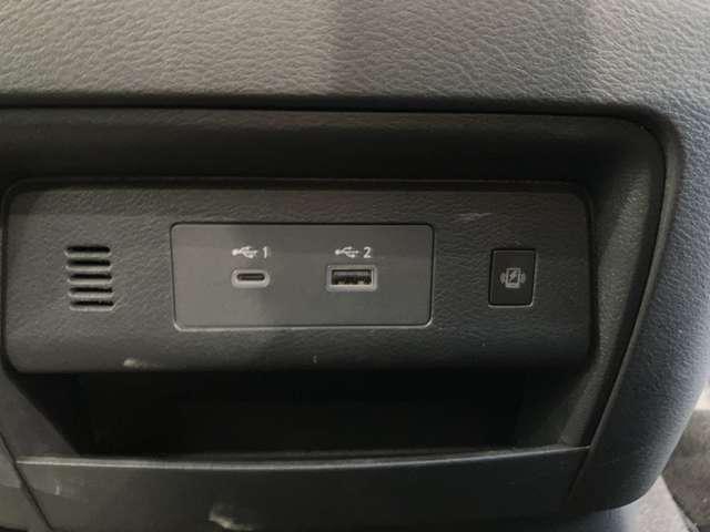 セレナ ２．０　ハイウェイスターＶ　ＬＥＤ　プロパイロット　両側オートＳ　ＥＴＣ　ドラ　Ｗ電動スライド　レーダークルコン　レーンアシスト　ＬＥＤランプ　ワンオーナー車　ＥＴＣ装備　アルミホイール　キーフリー　メモリ－ナビ　ナビＴＶ　記録簿　エアコン　ドラレコ　ワンセグＴＶ　バックカメラ（14枚目）