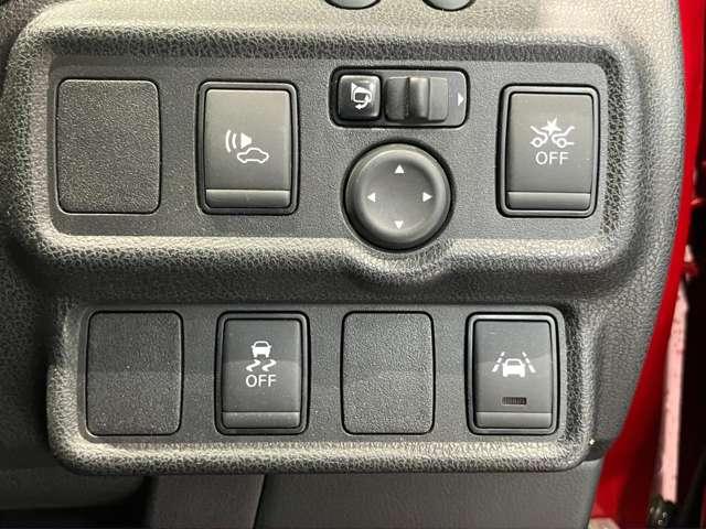 ノート １．２　ｅ－ＰＯＷＥＲ　Ｘ　アラウンドビューモニター　ドラレコ　ＥＴＣ　３６０°カメラ　記録簿付　Ｒカメラ　運転席助手席エアバック　レーンキープ　ＡＵＴＯエアコン　１オーナー　ナビＴＶ　ＡＷ　サイドカメラ　運転席エアバッグ　キーレスエントリー　ドラレコ　ＥＴＣ車載器（11枚目）