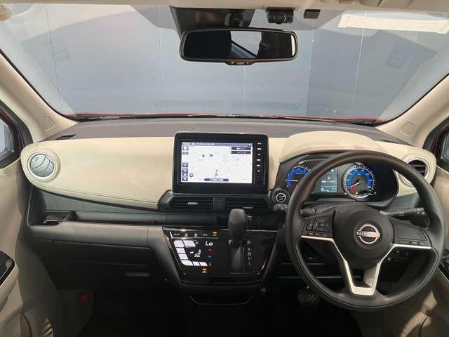 デイズ ６６０　Ｘ　元試乗車　アラビュー　ドラレコ　ＥＴＣ　アラウンドＭ　踏み間違え防止　禁煙　スマートキー　バックカメラ　１オーナー　ＥＴＣ　アイドリングストップ　ドライブレコーダー　キーレス　フルオートエアコン　ＬＥＤライト　ナビＴＶ　ＷＡＢ　記録簿　ＰＳ（3枚目）