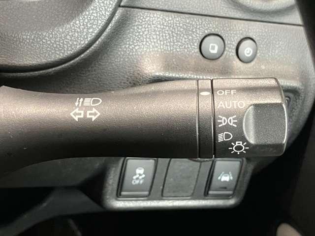 ノート 1.2 e-POWER X アラウンドビューモニター ETC ドラレコ 360°カメラ 記録簿付 Rカメラ 運転席助手席エアバック レーンキープ AUTOエアコン 1オーナー ナビTV サイドカメラ 運転席エアバッグ キーレスエントリー ドラレコ ETC車載器 パワステ(9枚目)