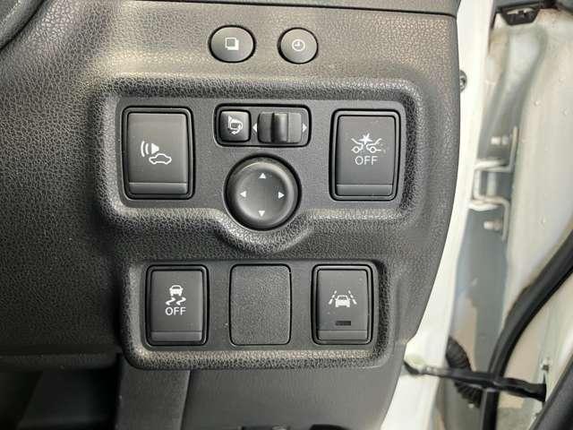 ノート 1.2 e-POWER X アラウンドビューモニター ETC ドラレコ 360°カメラ 記録簿付 Rカメラ 運転席助手席エアバック レーンキープ AUTOエアコン 1オーナー ナビTV サイドカメラ 運転席エアバッグ キーレスエントリー ドラレコ ETC車載器 パワステ(10枚目)