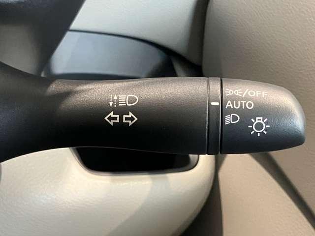 ルークス 660 X 元試乗車 アラウンドビューモニター 片側 アラモニ 前後衝突軽減ブレーキ ワンオーナー車 禁煙 ETC スマートキー 定期点検記録簿 キーフリー ドライブレコーダー i-stop フルオートエアコン パワーウインドウ LED バックカメラ(10枚目)