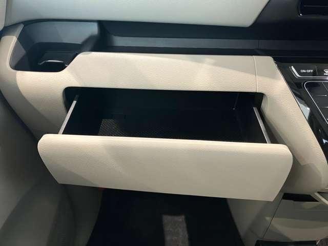 ルークス 660 X 元試乗車 アラウンドビューモニター 片側 アラモニ 前後衝突軽減ブレーキ ワンオーナー車 禁煙 ETC スマートキー 定期点検記録簿 キーフリー ドライブレコーダー i-stop フルオートエアコン パワーウインドウ LED バックカメラ(15枚目)