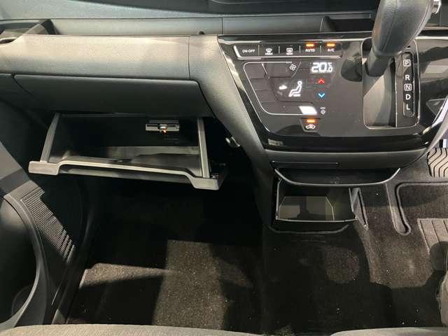 デイズ ６６０　ハイウェイスターＸ　元試乗車　アラウンドビューＭ　ドラレコ　ＥＴＣ　ブレーキサポート　禁煙　全周囲カメラ　ＬＥＤ　ドライブレコーダー　１オーナー　インテリジェントキー　ＥＴＣ　バックカメラ　ナビＴＶ　アイドリングストップ　オートエアコン　デュアルエアバッグ　記録簿（17枚目）