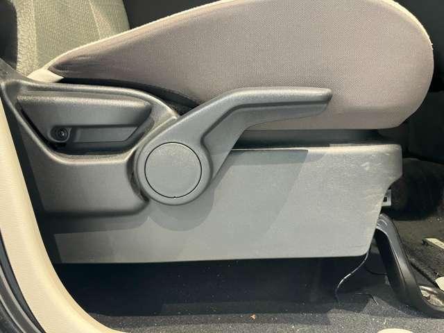 デイズ 660 S CDチューナー アイドリングストップ USB 運転席エアバッグ i-STOP 1オーナ 助手席エアバッグ 記録簿有り エアコン PW PS ABS サポカー(20枚目)