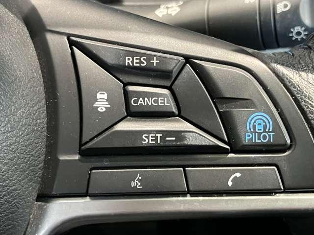 リーフ ｅ＋　Ｘ　アラビュー　プロパイロット　ＥＴＣ　ドラレコ　ワンオ－ナ－車　ＬＥＤライト　アダプティブクルーズコントロール　ドラレコ　ＥＴＣ　インテリキー　バックカメラ　点検記録簿　メモリーナビ　オートエアコン　Ｗエアバック　ＡＷ　ナビＴＶ　キーフリー　ＡＢＳ（10枚目）