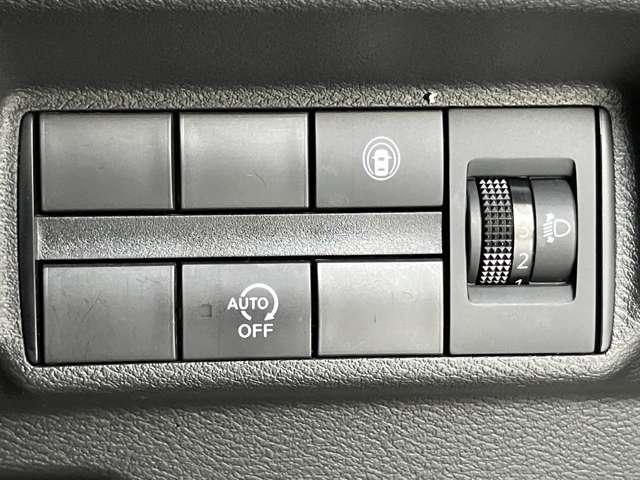 デイズ 660 ハイウェイスターX LEDライト 社外ナビゲーション バックカメ ブレーキサポート LED 1オーナー インテリジェントキー バックカメラ ナビTV アイドリングストップ オートエアコン デュアルエアバッグ 記録簿 アルミホイール メモリーナビ パワーステアリング(11枚目)