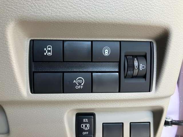 ルークス 660 X 元試乗車 アラビュー 片側オートS ETC ドラ アラモニ 前後衝突軽減ブレーキ ワンオーナー車 禁煙 ETC スマートキー 定期点検記録簿 キーフリー ドライブレコーダー i-stop フルオートエアコン パワーウインドウ バックカメラ エアバック(14枚目)