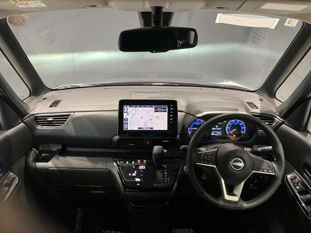 ルークス 660 ハイウェイスターX 元試乗車 アラビュー 片側オートS アイスト 衝突被害軽減ブレ-キ 助手席側オートスライドドア マルチビューカメラ 禁煙 LED スマートキー パワーウィンドウ ワンオーナー ナビTV バックカメラ 記録簿 パワステ オートエアコン(4枚目)