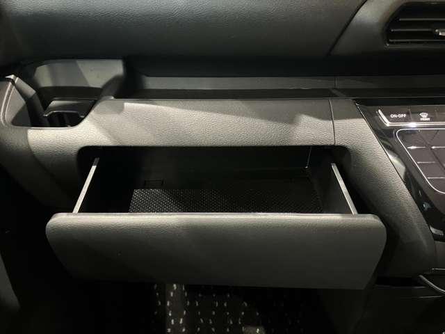 ルークス 660 ハイウェイスターX 元試乗車 アラビュー 片側オートS アイスト 衝突被害軽減ブレ-キ 助手席側オートスライドドア マルチビューカメラ 禁煙 LED スマートキー パワーウィンドウ ワンオーナー ナビTV バックカメラ 記録簿 パワステ オートエアコン(15枚目)