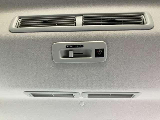 ルークス 660 ハイウェイスターX 元サービス代車 アラビュー 片側オートS アイスト 衝突被害軽減ブレ-キ 助手席側オートスライドドア マルチビューカメラ 車線逸脱警報装置 禁煙 LED スマートキー パワーウィンドウ ワンオーナー ナビTV バックカメラ 記録簿 パワステ(13枚目)