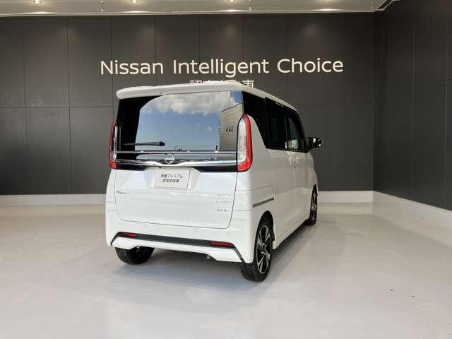 ルークス 660 ハイウェイスターGターボ 元サービス代車 片側オートS アラビュー 助手席エアバッグ アイドリングストップ機能 インテリキ- 1オーナー レーンキープ 禁煙車 LEDヘッドランプ 点検記録簿 バックモニター キーフリー ABS パワーステアリング ナビTV ワンセグ(2枚目)